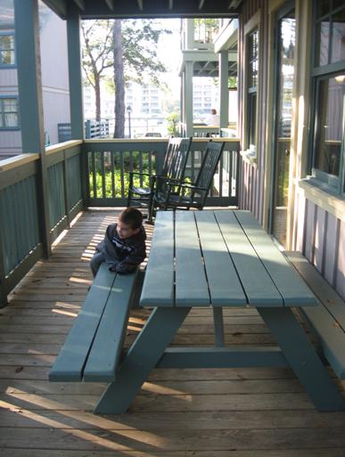 10. Deck