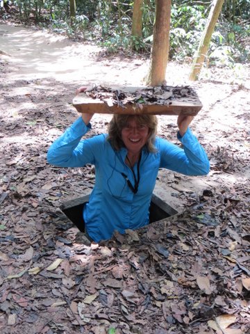 Exploring the Cu Chi tunnels