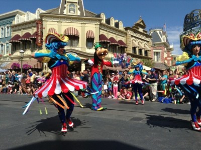 Festival of Fantasy Parade Disney Characters (6)