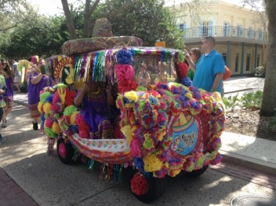 Port Orleans Mardi Gras Parade (14)