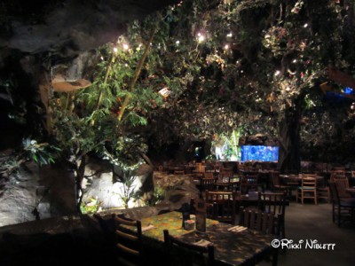 Rainforest Cafe Seating area