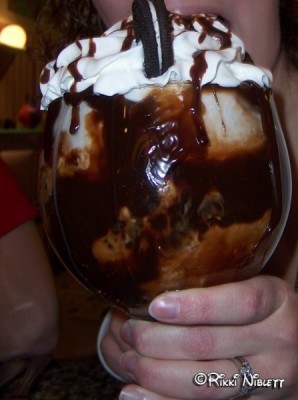 Beaches and Cream Fudge Mud Slide