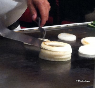 Building a volcano at Teppan Edo