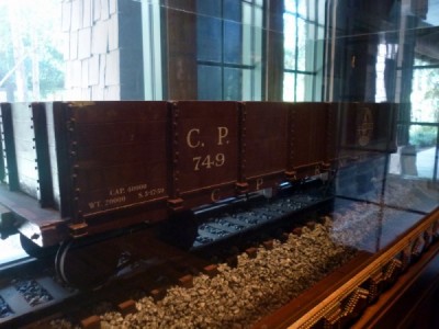 Carolwood Pacific Room Train wilderness lodge 71