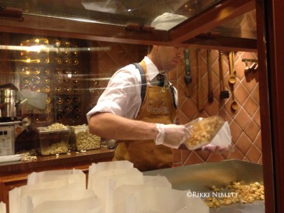 Caramel Corn being prepared