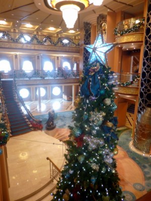 Disney Cruise Line very merrytime cruise holiday christmas 10