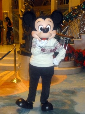 Disney Cruise Line very merrytime cruise holiday christmas 9