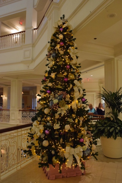 Christmas Resort Hopping at Walt Disney World