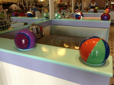 Beaches & Cream Beach balls