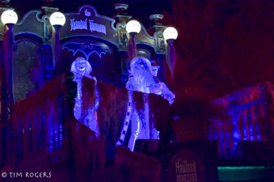 Hitchhiking Ghosts