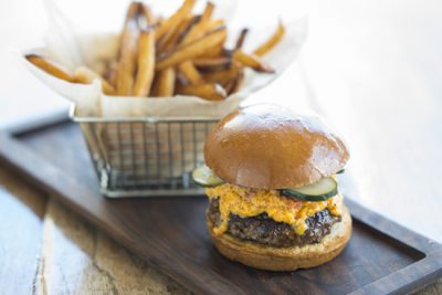 burger-with-pimiento-cheese-2