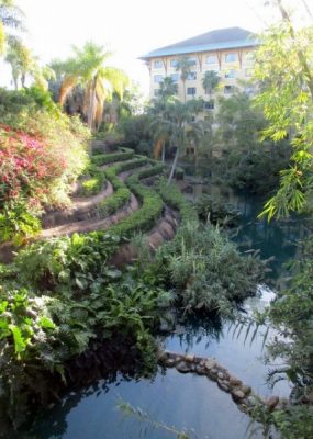 Top five reasons to stay at the Royal Pacific