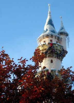 Sleeping Beauty castle at Disneyland