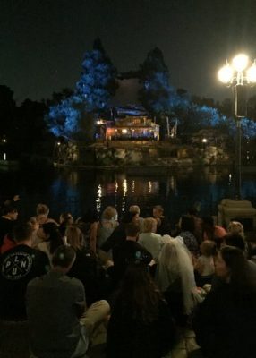 Fantasmic dining package at Disneyland