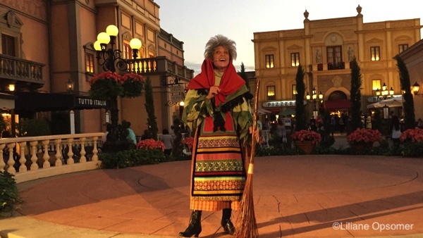 La Befana, Italy, EPCOT, meeko_