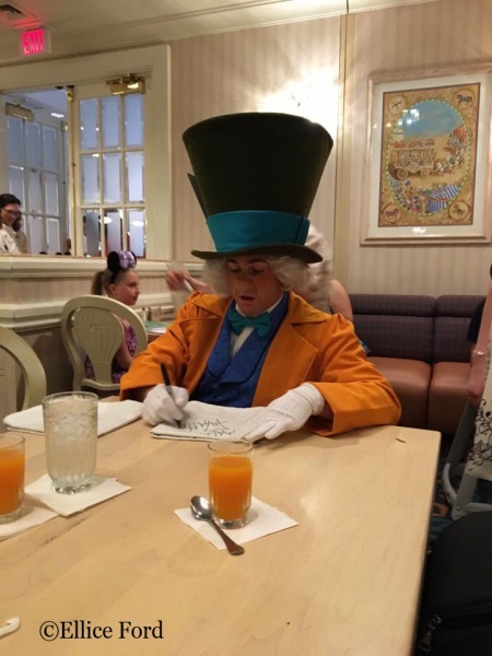 1900 Park Fare Breakfast Review