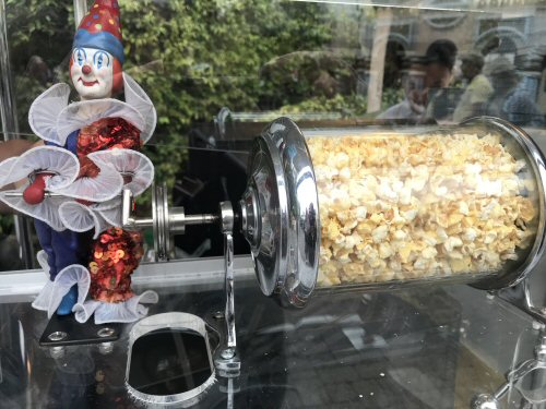 Fantasyland Popcorn Clown