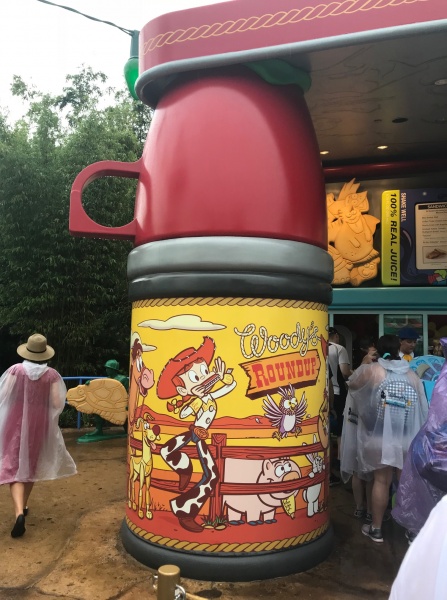 Review of Toy Story Land and Woody's Lunch Box | Disney's Hollywood Studios