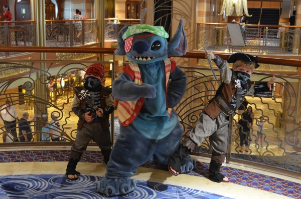 The Magic of Meeting Characters on the Disney Dream