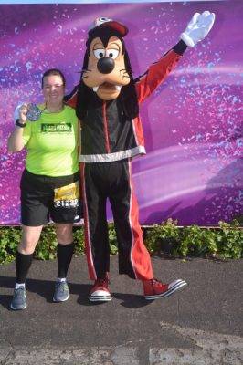 Goofy Half Marathon medal picture