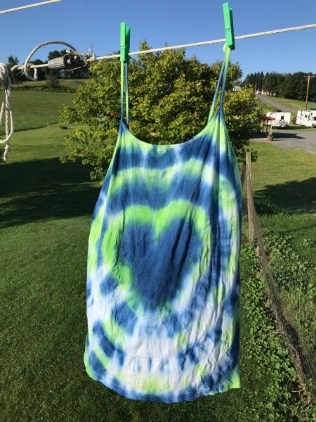 DIY Mickey tie-dye shirt