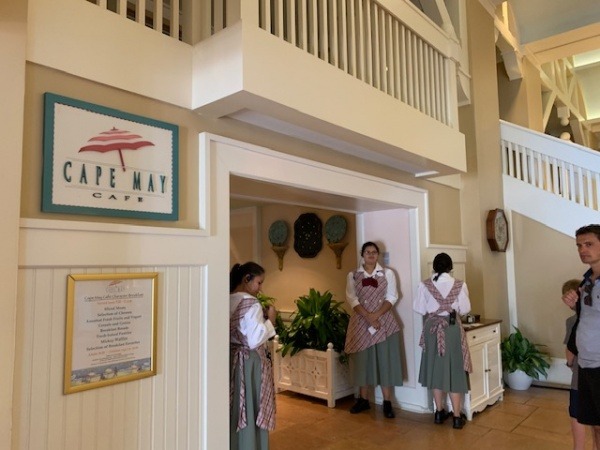 do disney resorts include breakfast do disney resorts include breakfast