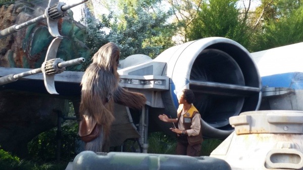 Meeting Vi Moradi, the Resistance spy at Galaxy's Edge