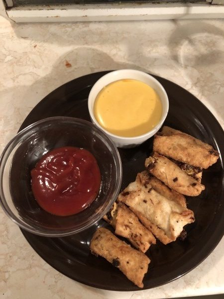 cheeseburger spring rolls