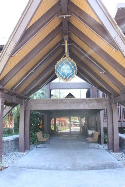 Entrance to Disney's Polynesian Villas