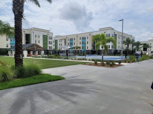 Flamingo Crossings Village campus