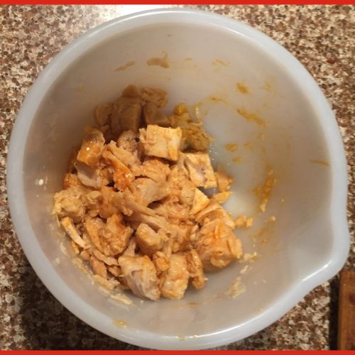 Making Friar's Nook's Loaded Buffalo Chicken Tots at Home