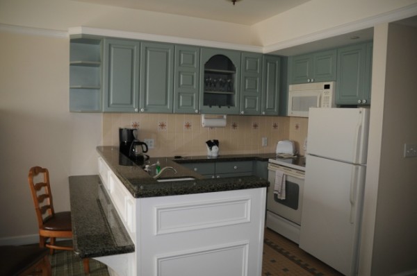 Disney Saratoga Springs Villa Kitchen