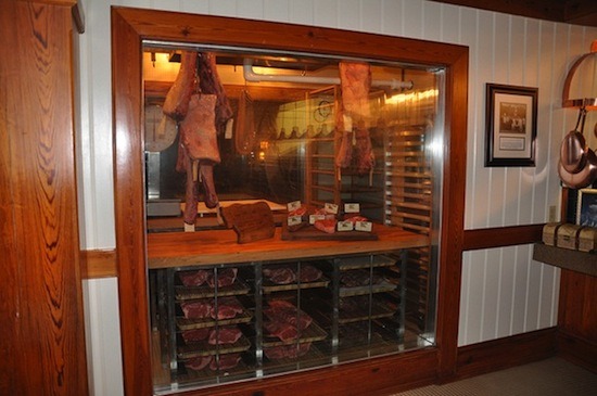 Yachtsman Steakhouse at Disney's Yacht Club Resort #DisneyDining #YachtClub