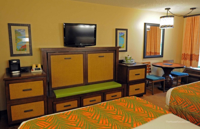 Disney S Caribbean Beach Resort Guide Walt World Caribbean Beach Resort Room Storage Pull Down Bed