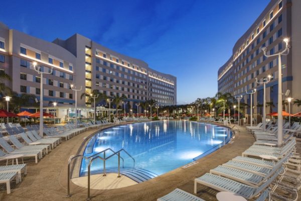 Surfside Inn and Suites