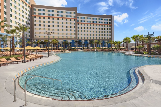 Dockside Inn and Suites