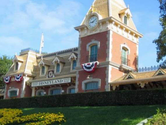 Disneyland Park | Disneyland Resort