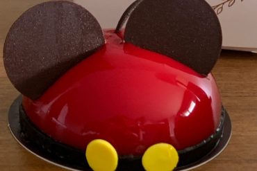 Amorette's Patisserie Cake Decorating