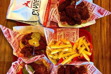 Clyde's Hot Chicken