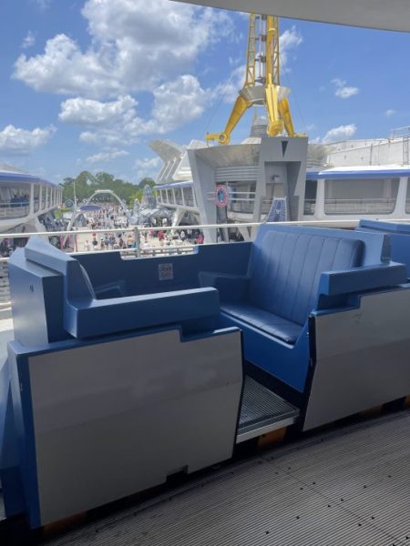 Image of the cars with front and back seating on PeopleMover.