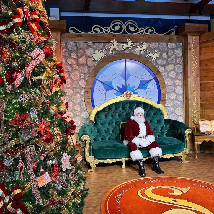 Disney Springs Christmas