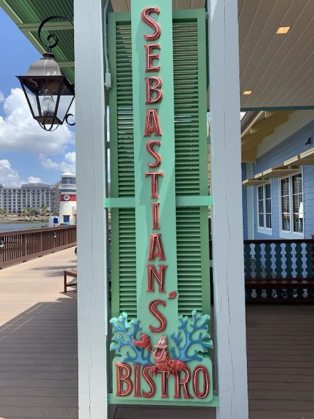 Dining at Caribbean Beach