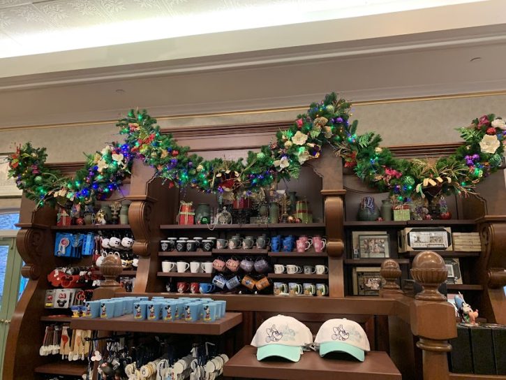 Shopping at Port Orleans French Quarter