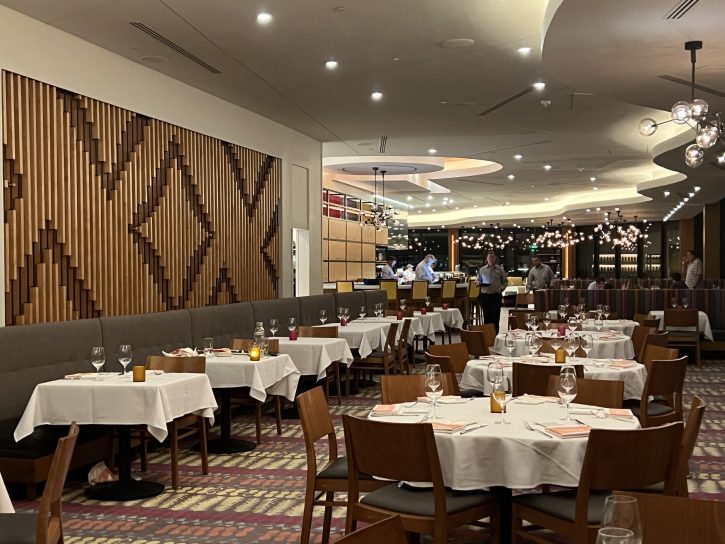 Dining Walt Disney World