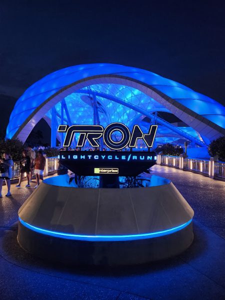 Tron- Lightning Lanes