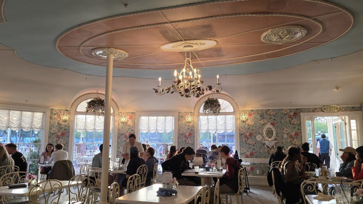 River Belle Terrace