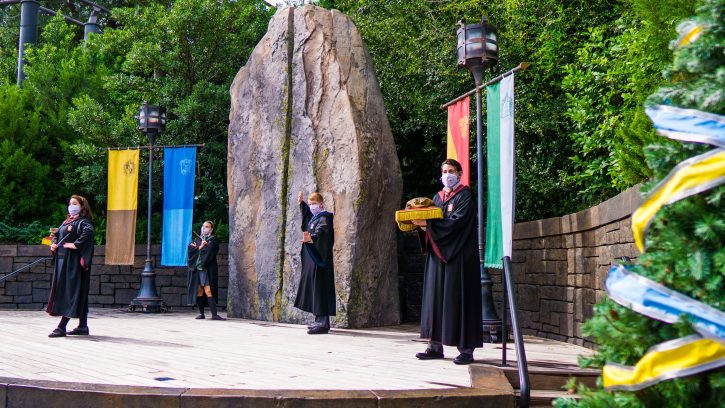 Toad Choir_hogsmeade