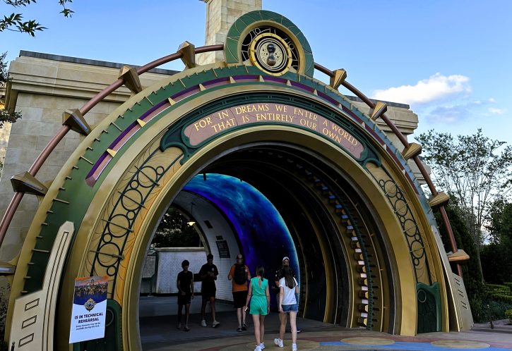 Wizarding World Portal Epic Universe