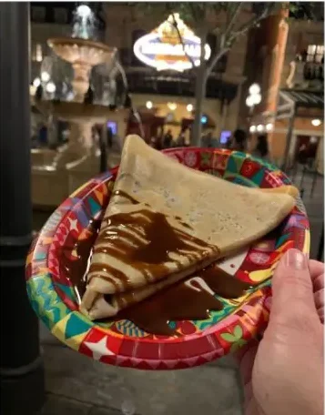 Creps A Emporter by La Creperie de Paris