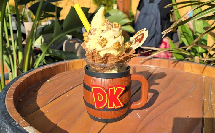 The Bubbly Barrel DK Crush Float with Mug